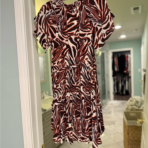 Anthropologie tiered Robin Mini dress Size M worn once Perfect Condition - Picture 6 of 6